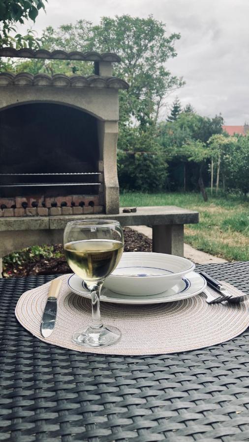 Nice House, Garden And Bbq 3Km From The Beach / Jolie Maison, Jardin Et Bbq A 3 Km De La Plage Coudekerque-Branche Exterior foto